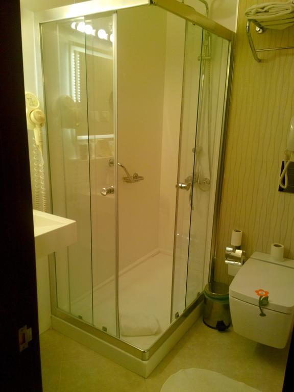 Kilim Hotel İzmir Phòng bức ảnh